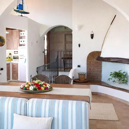Stella Fronte Mare Porto Frailis فيلة أرباتاكْسْ